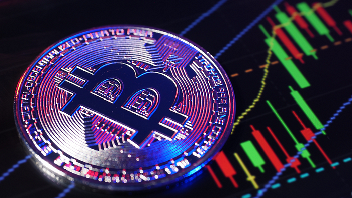 去中心化金融（DeFi）的崛起：加密货币如何重塑传统银行业务_加密货币改革计划_加密货币对银行冲击