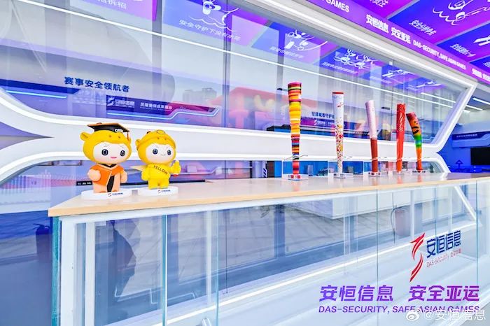 妃丝小铺气垫粉多少钱_乔依丝迈全套书_迈凯伦的全球粉丝文化与社区