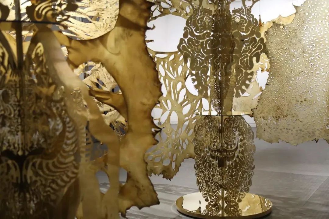 张青的艺术展览与公众反响_张青的艺术展览与公众反响_张青的艺术展览与公众反响