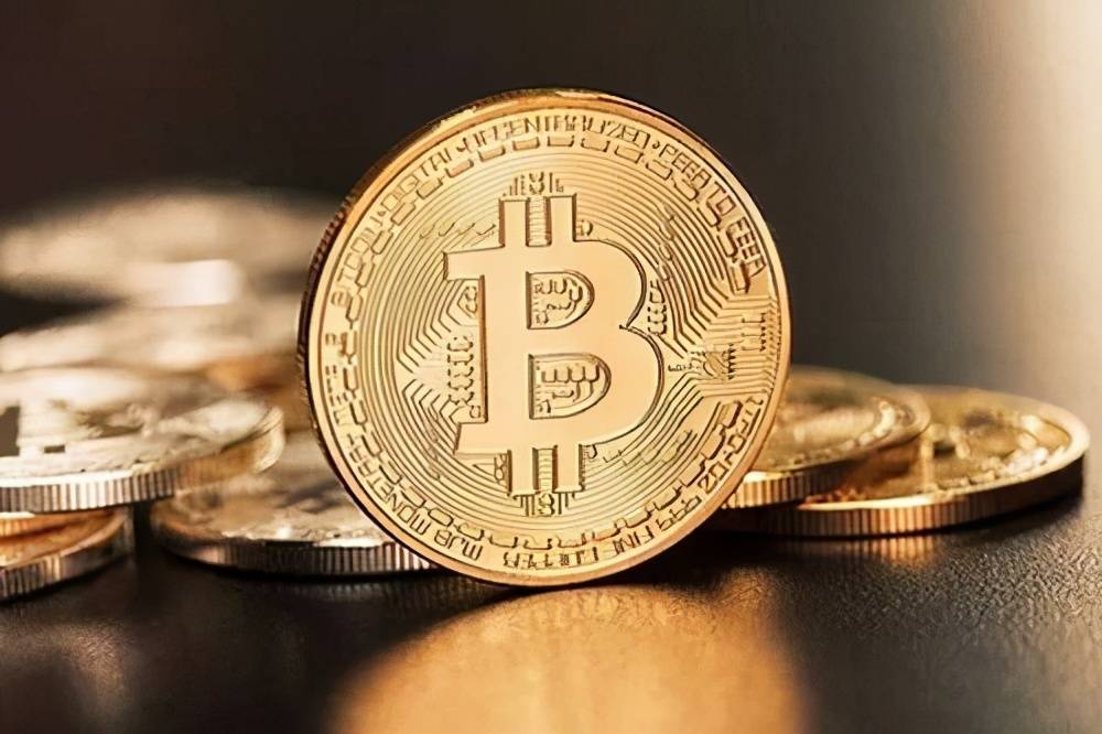 比特币和其他货币_比特币相关性_比特币与传统货币的比较：它们之间的关键差异与未来的可能性