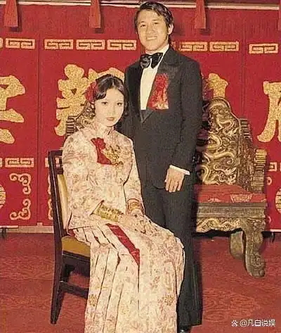 利智的多才多艺与表演风格_利智舞姿_利智这段表演让人移不开眼