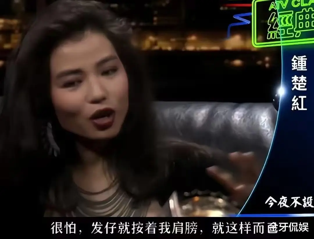 2018利智舞蹈视频_利智的多才多艺与表演风格_利智这段表演让人移不开眼