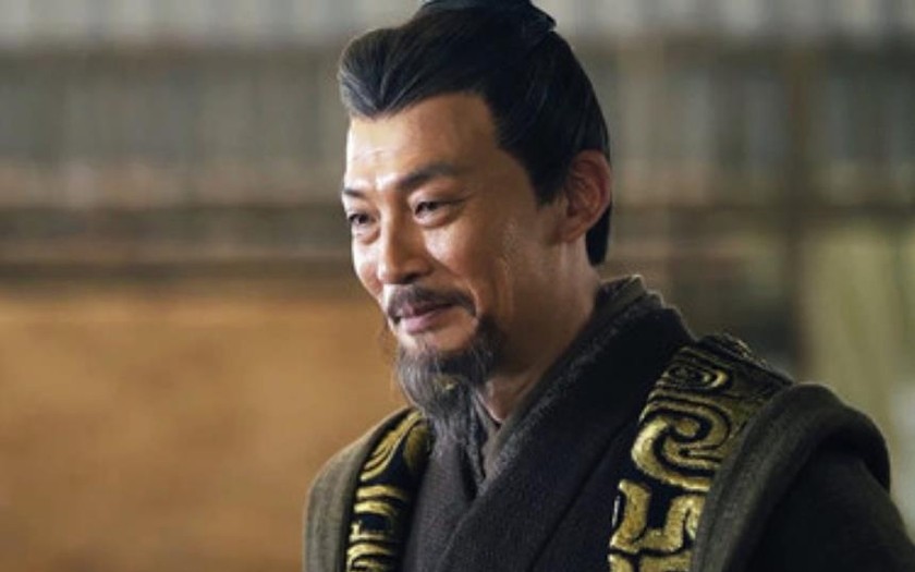 曹操信任荀彧吗_荀攸与曹操的信任关系_曹操信任曹仁吗