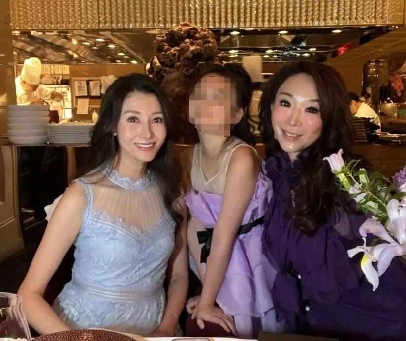 周慧敏的爱情故事_周慧敏人生经历_周慧敏的情感生活与故事分享