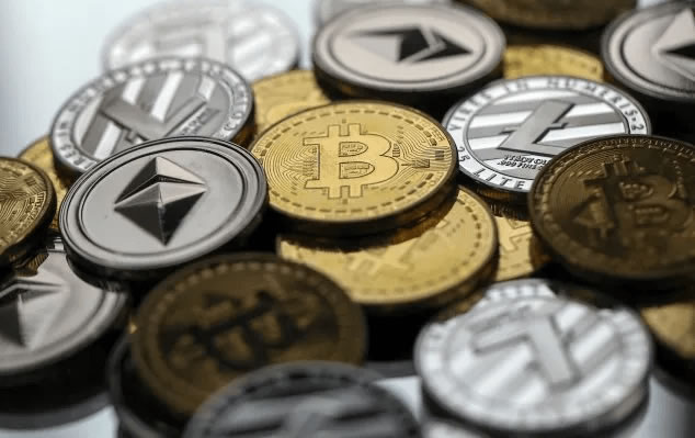 探索比特币之外的十大重要加密货币及其独特应用领域