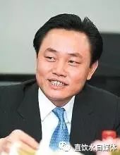 何享健家庭_何享健创业史_何享健如何改变了中国家电行业