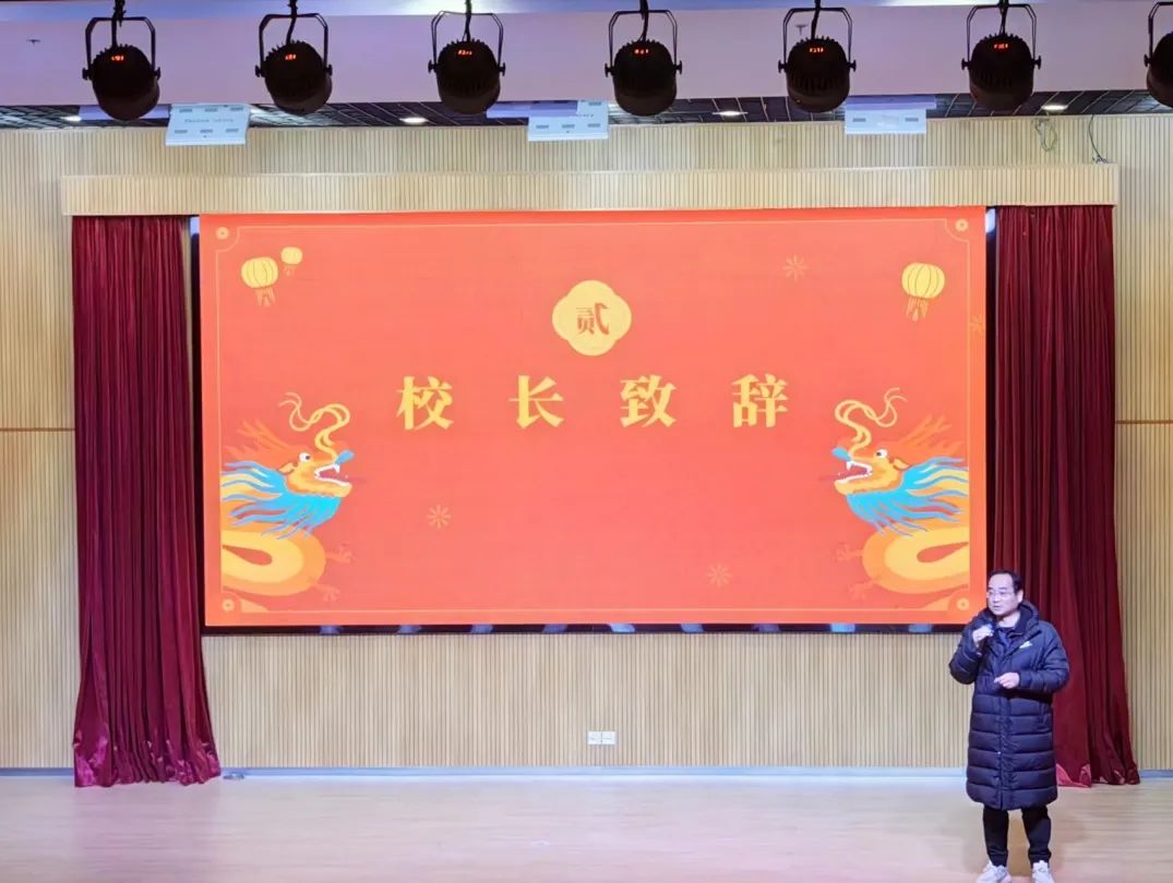 无人机表演的主题与创新设计_无人机集体表演_无人机创意表演