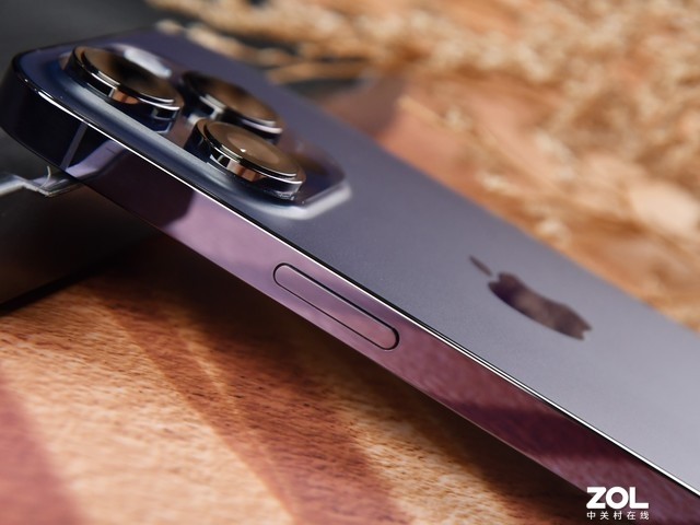 iPhone 14：苹果最新旗舰手机评测_苹果旗舰手机排行榜_苹果最新旗舰手机是什么