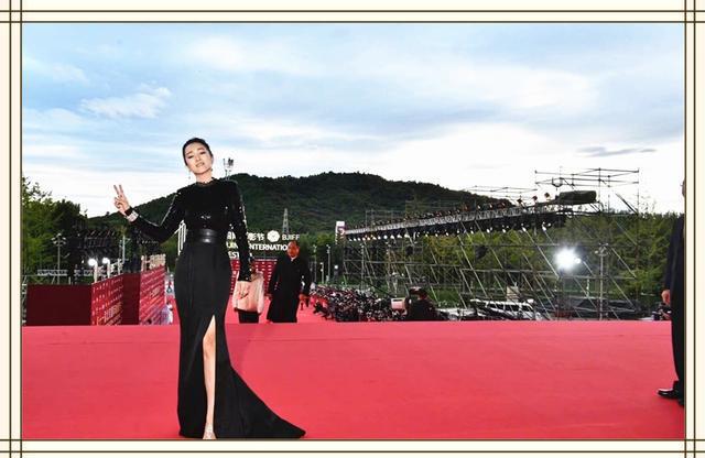 回顾巩俐时刻经典台词_巩俐的经典_巩俐的经典时刻与回顾