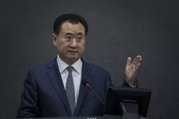 王健林谈万达私有化原因：价值被低估与保护朋友股东利益