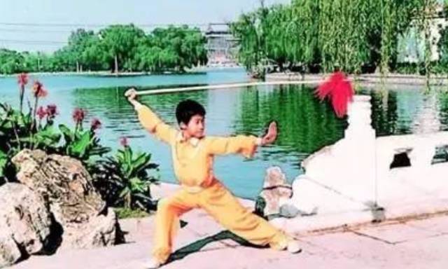 吴京的职业生涯_吴京的职业_吴京经历过哪里职业