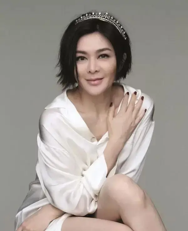 关之琳感情观_关之琳的生活态度与价值观_关之琳的生活