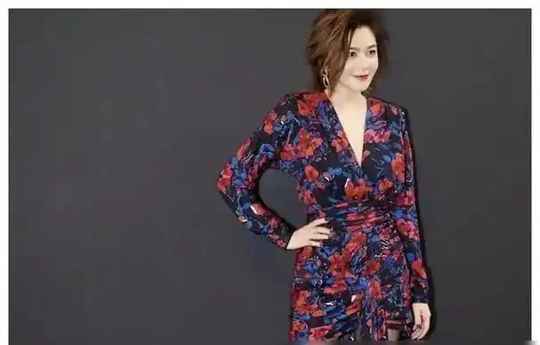 关之琳的生活态度与价值观_关之琳感情观_对关之琳的评价